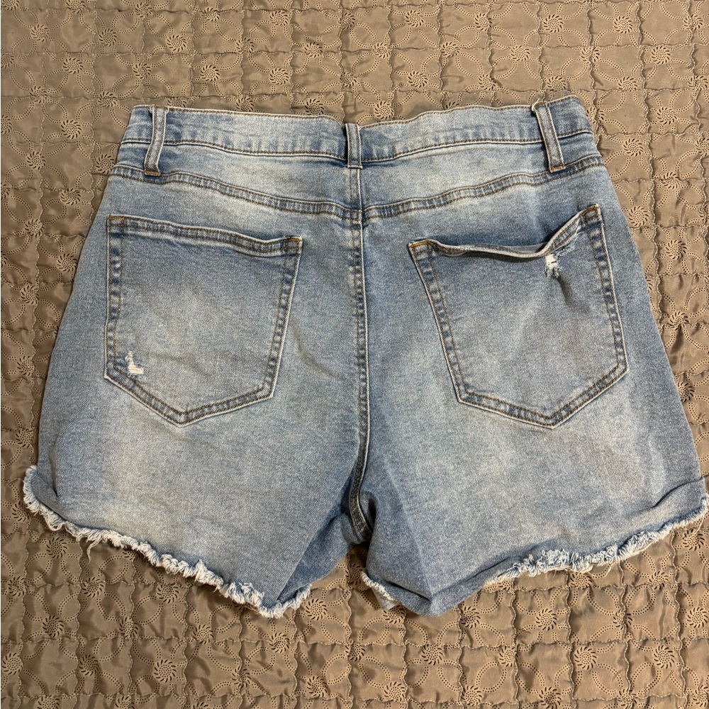 AND NOW THIS denim Jean Shorts with Frayed Hem - Picture 7 of 7